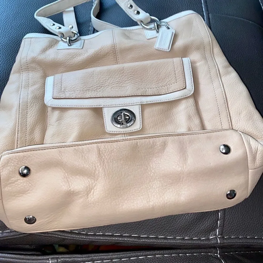 COACH BAG & WALLET